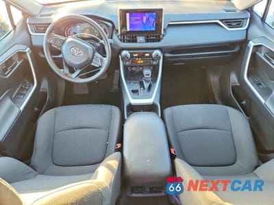 Zdjęcie 8 z 13 samochodu: 2024 TOYOTA RAV4 LE VIN:2T3F1RFV7RC463133 - miniatura