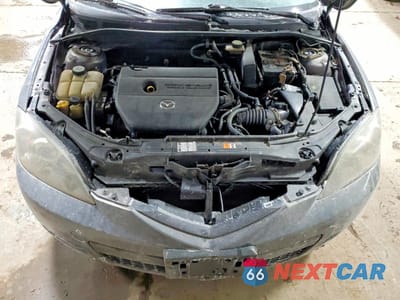 Zdjęcie 11 z 12 samochodu: 2007 MAZDA 3 HATCHBACK VIN:JM1BK343171676034 - miniatura