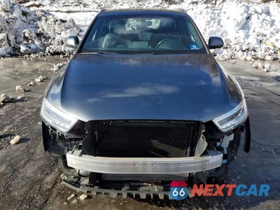 Piąte zdjęcie samochodu w środku: 2018 AUDI Q3 PREMIUM PLUS VIN:WA1JCCFS3JR030090 - miniatura