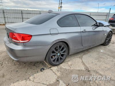 Trzecie zdjęcie samochodu z tyłu: 2009 BMW 328 XI VIN:WBAWC33519PU84725 - miniatura