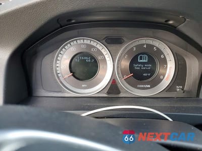 Zdjęcie 9 z 11 samochodu: 2012 VOLVO S60 T6 VIN:YV1902FH3C2129935 - miniatura