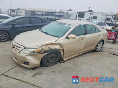 2011 TOYOTA CAMRY BASE 4T4BF3EK2BR094544 - główne zdjęcie licytacji z USA - miniatura
