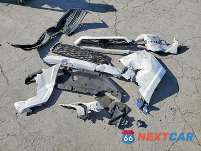 Zdjęcie 13 z 13 samochodu: 2017 TOYOTA 4RUNNER SR5 PREMIUM VIN:JTEBU5JRXH5415344 - miniatura