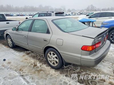 Drugie zdjęcie samochodu z przodu: 2000 TOYOTA CAMRY LE VIN:4T1BF28K7YU102730 - miniatura