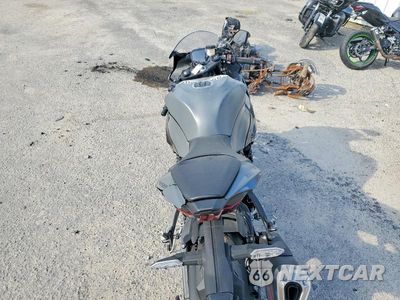 Zdjęcie 6 z 9 samochodu: 2026 KAWASAKI ZX636 K VIN:JKBZXJJ14TA041316 - miniatura