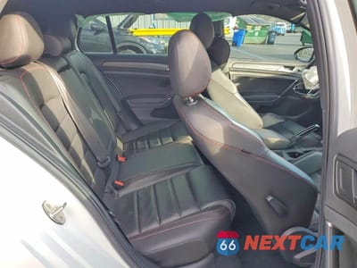 Zdjęcie 10 z 11 samochodu: 2018 VOLKSWAGEN GTI S VIN:3VW547AU0JM264738 - miniatura