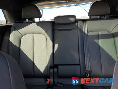 Zdjęcie 10 z 13 samochodu: 2025 AUDI Q3 PREMIUM S LINE 45 VIN:WA1DECF30S1097570 - miniatura