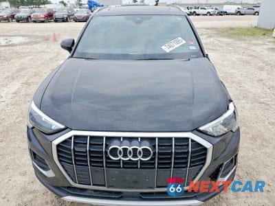 Piąte zdjęcie samochodu w środku: 2021 AUDI Q3 PREMIUM 40 VIN:WA1AUCF33M1104780 - miniatura