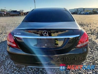 Zdjęcie 6 z 11 samochodu: 2016 MERCEDES-BENZ C 300 VIN:55SWF4JB7GU101823 - miniatura