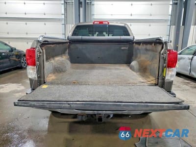 Zdjęcie 6 z 11 samochodu: 2011 TOYOTA TUNDRA GRADE VIN:5TFUW5F19BX190033 - miniatura