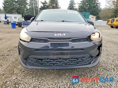 Piąte zdjęcie samochodu w środku: 2022 KIA RIO S VIN:3KPA24AD6NE431125 - miniatura