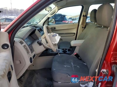 Zdjęcie 7 z 14 samochodu: 2012 FORD ESCAPE XLS VIN:1FMCU0C72CKC78896 - miniatura
