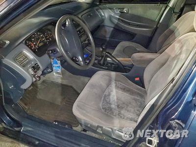 Zdjęcie 7 z 12 samochodu: 2000 HONDA ACCORD EX VIN:1HGCG5556YA054548 - miniatura