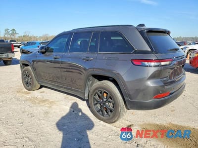 Drugie zdjęcie samochodu z przodu: 2024 JEEP GRAND CHEROKEE LAREDO VIN:1C4RJHAG6R8528221 - miniatura