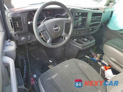 Zdjęcie 8 z 13 samochodu: 2022 GMC SAVANA G2500 VIN:1GTW7AFP5N1168380 - miniatura