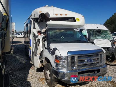 2019 FORD E450 SHUTTLE BUS 1FDFE4FS5KDC63863 - główne zdjęcie licytacji z USA - miniatura