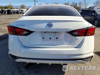 Zdjęcie 6 z 13 samochodu: 2020 NISSAN ALTIMA S VIN:1N4BL4BV9LC121845 - miniatura