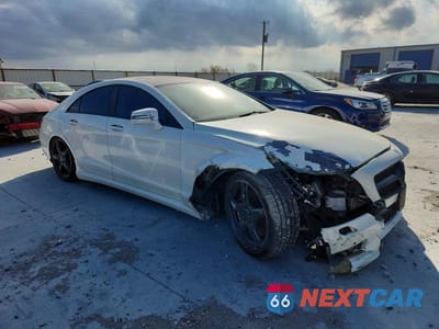 Czwarte zdjęcie samochodu z boku: 2012 MERCEDES-BENZ CLS VIN:WDDLJ7DB7CA015842 - miniatura