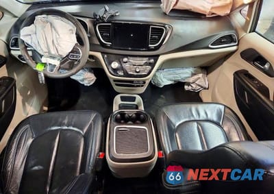 Zdjęcie 8 z 12 samochodu: 2022 CHRYSLER PACIFICA TOURING L VIN:2C4RC1BG9NR176153 - miniatura