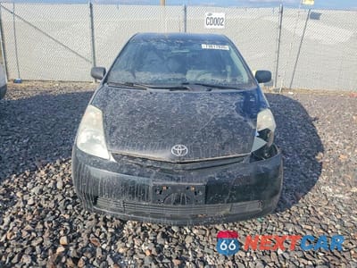 Piąte zdjęcie samochodu w środku: 2004 TOYOTA PRIUS VIN:JTDKB22U640020080 - miniatura