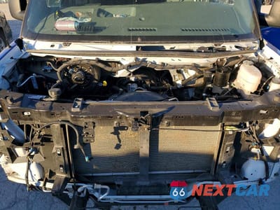 Zdjęcie 12 z 13 samochodu: 2021 CHEVROLET EXPRESS G2500 DELIVERY VAN VIN:1GCWGAFP8M1246052 - miniatura