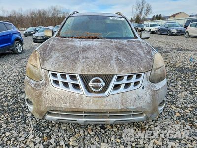Piąte zdjęcie samochodu w środku: 2013 NISSAN ROGUE S VIN:JN8AS5MV9DW619432 - miniatura