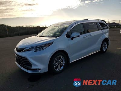 2022 TOYOTA SIENNA LIMITED 5TDESKFC1NS061875 - główne zdjęcie licytacji z USA - miniatura