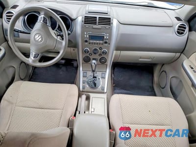 Zdjęcie 8 z 12 samochodu: 2011 SUZUKI GR VITARA VIN:JS3TD0D23B4100541 - miniatura