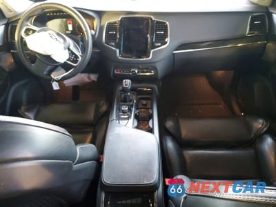 Zdjęcie 8 z 13 samochodu: 2018 VOLVO XC90 T6 VIN:YV4A22PK0J1207384 - miniatura