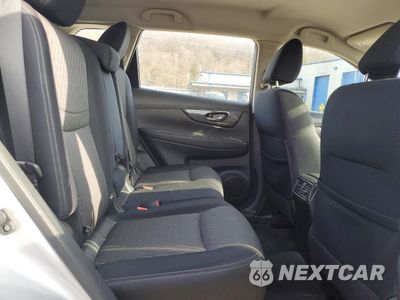 Zdjęcie 11 z 13 samochodu: 2017 NISSAN ROGUE S VIN:JN8AT2MV6HW000675 - miniatura
