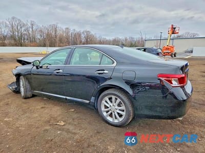 Drugie zdjęcie samochodu z przodu: 2010 LEXUS ES 350 BASE VIN:JTHBK1EG5A2394713 - miniatura