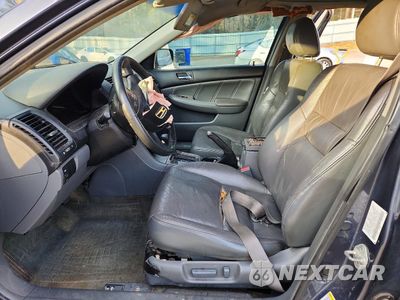 Zdjęcie 7 z 14 samochodu: 2007 HONDA ACCORD EX VIN:1HGCM56897A075992 - miniatura