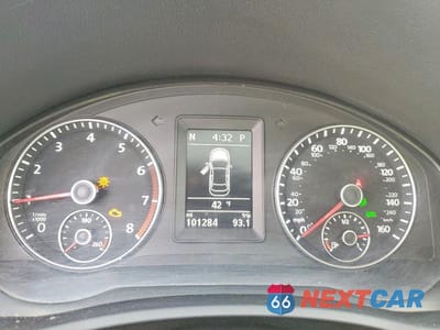 Zdjęcie 9 z 11 samochodu: 2016 VOLKSWAGEN EOS KOMFORT VIN:WVWBW8AH6GV000186 - miniatura