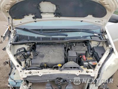 Zdjęcie 11 z 13 samochodu: 2013 TOYOTA SIENNA VIN:5TDZK3DC8DS321195 - miniatura
