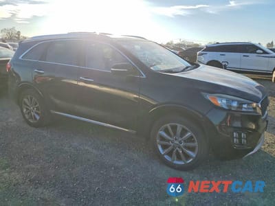 Czwarte zdjęcie samochodu z boku: 2016 KIA SORENTO SX VIN:5XYPK4A5XGG122041 - miniatura