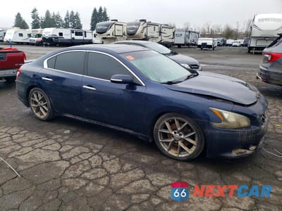 Czwarte zdjęcie samochodu z boku: 2011 NISSAN MAXIMA S VIN:1N4AA5APXBC850512 - miniatura