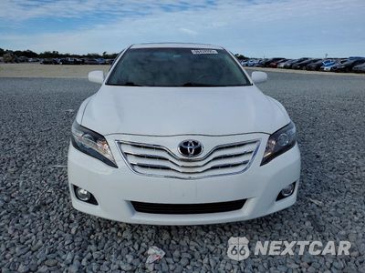 Piąte zdjęcie samochodu w środku: 2010 TOYOTA CAMRY XLE VIN:4T1BF3EK6AU556144 - miniatura