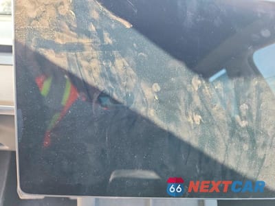 Zdjęcie 9 z 12 samochodu: 2023 TESLA MODEL Y VIN:7SAYGDEE6PA120651 - miniatura