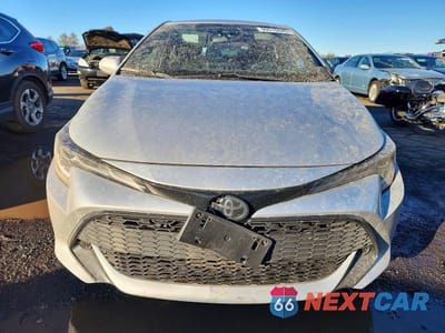 Piąte zdjęcie samochodu w środku: 2021 TOYOTA COROLLA HATCHBACK SE VIN:JTNB4MBE1M3122735 - miniatura