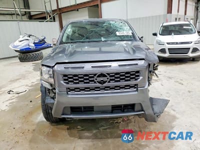 Piąte zdjęcie samochodu w środku: 2025 NISSAN FRONTIER SV VIN:1N6ED1EK2SN617915 - miniatura