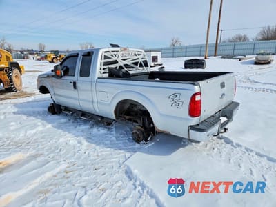 Drugie zdjęcie samochodu z przodu: 2014 FORD F250 SUPER DUTY VIN:1FT7X2B69EEB03189 - miniatura