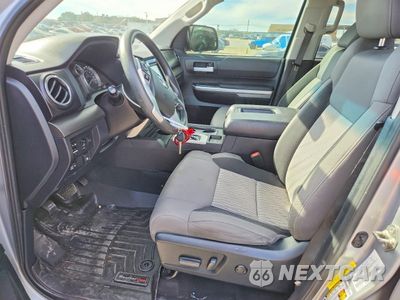 Zdjęcie 7 z 12 samochodu: 2016 TOYOTA TUNDRA CREWMAX SR5 VIN:5TFDW5F10GX561975 - miniatura