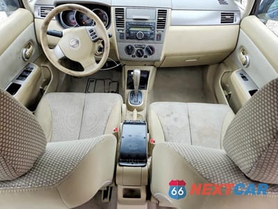 Zdjęcie 8 z 12 samochodu: 2006 NISSAN VERSA VIN:3N1BC13E18L354611 - miniatura