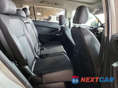 Zdjęcie 11 z 13 samochodu: 2020 VOLKSWAGEN TIGUAN SE VIN:3VV3B7AX0LM107919 - miniatura