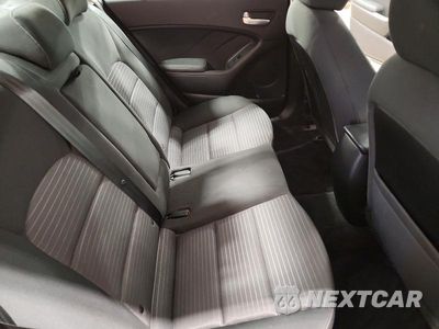 Zdjęcie 10 z 11 samochodu: 2017 KIA FORTE LX VIN:3KPFL4A79HE022280 - miniatura