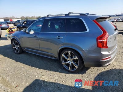 Drugie zdjęcie samochodu z przodu: 2016 VOLVO XC90 T8 VIN:YV4BC0PK7G1089378 - miniatura