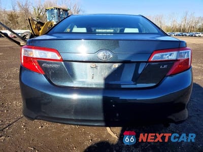 Zdjęcie 6 z 12 samochodu: 2012 TOYOTA CAMRY LE VIN:4T1BF1FK3CU021391 - miniatura