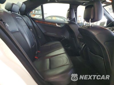 Zdjęcie 10 z 14 samochodu: 2013 MERCEDES-BENZ C 300 4MATIC VIN:WDDGF8AB8DR255269 - miniatura