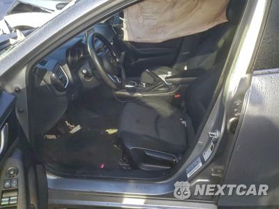 Zdjęcie 7 z 14 samochodu: 2016 MAZDA 3 SPORT VIN:JM1BM1U7XG1337841 - miniatura