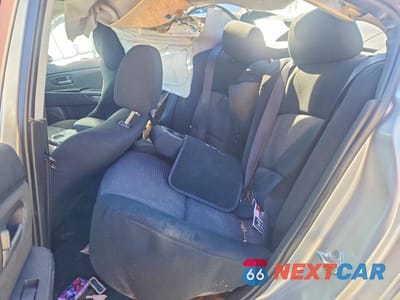 Zdjęcie 10 z 11 samochodu: 2007 MAZDA 3 I VIN:JM1BK32F571664014 - miniatura